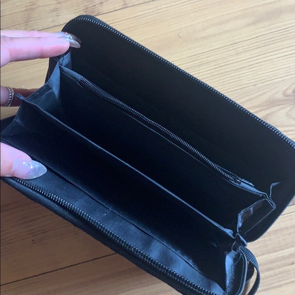 Wallet - Picture 2 of 3